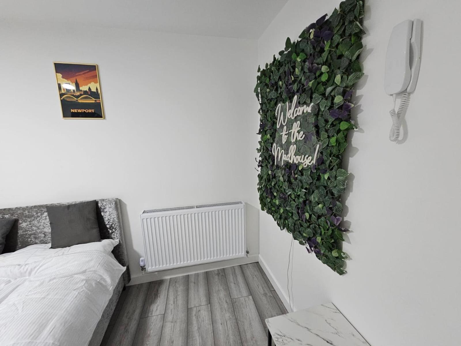 Cosy Cardiff Apartments - Garden Lounge Екстериор снимка