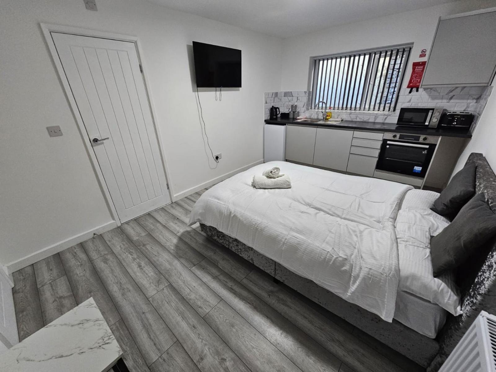 Cosy Cardiff Apartments - Garden Lounge Екстериор снимка