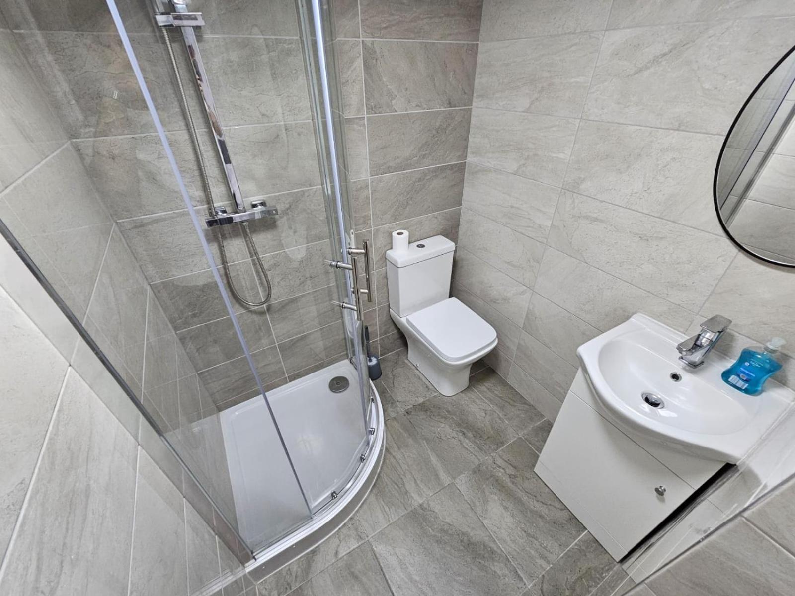 Cosy Cardiff Apartments - Garden Lounge Екстериор снимка
